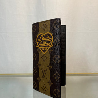 LOUIS VUITTON x NIGO Reverse Monogram Portefeuille Brazza Wallet