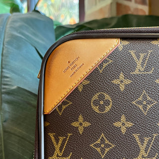 LOUIS VUITTON  Pegase 60 Monogram Canvas Rolling Luggage