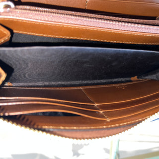GUCCI GG Supreme Continental Wallet