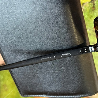 CHANEL 71334 Black Brown Tortoise Quilted Square Sunglasses
