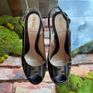 FENDI Zucca Canvas Slingback Heels SZ 35 (US 5)