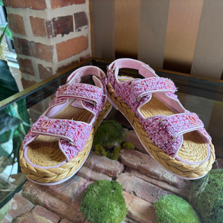 CHANEL Pink Tweed Patent Leather Trim Sandals SZ 39 (US 9)