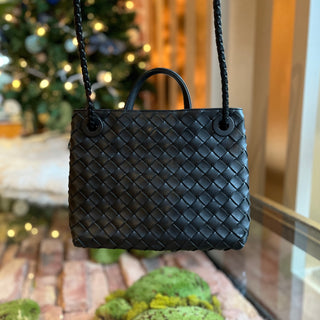 BOTTEGA VENETA Andiamo Small Black Leather Tote Bag