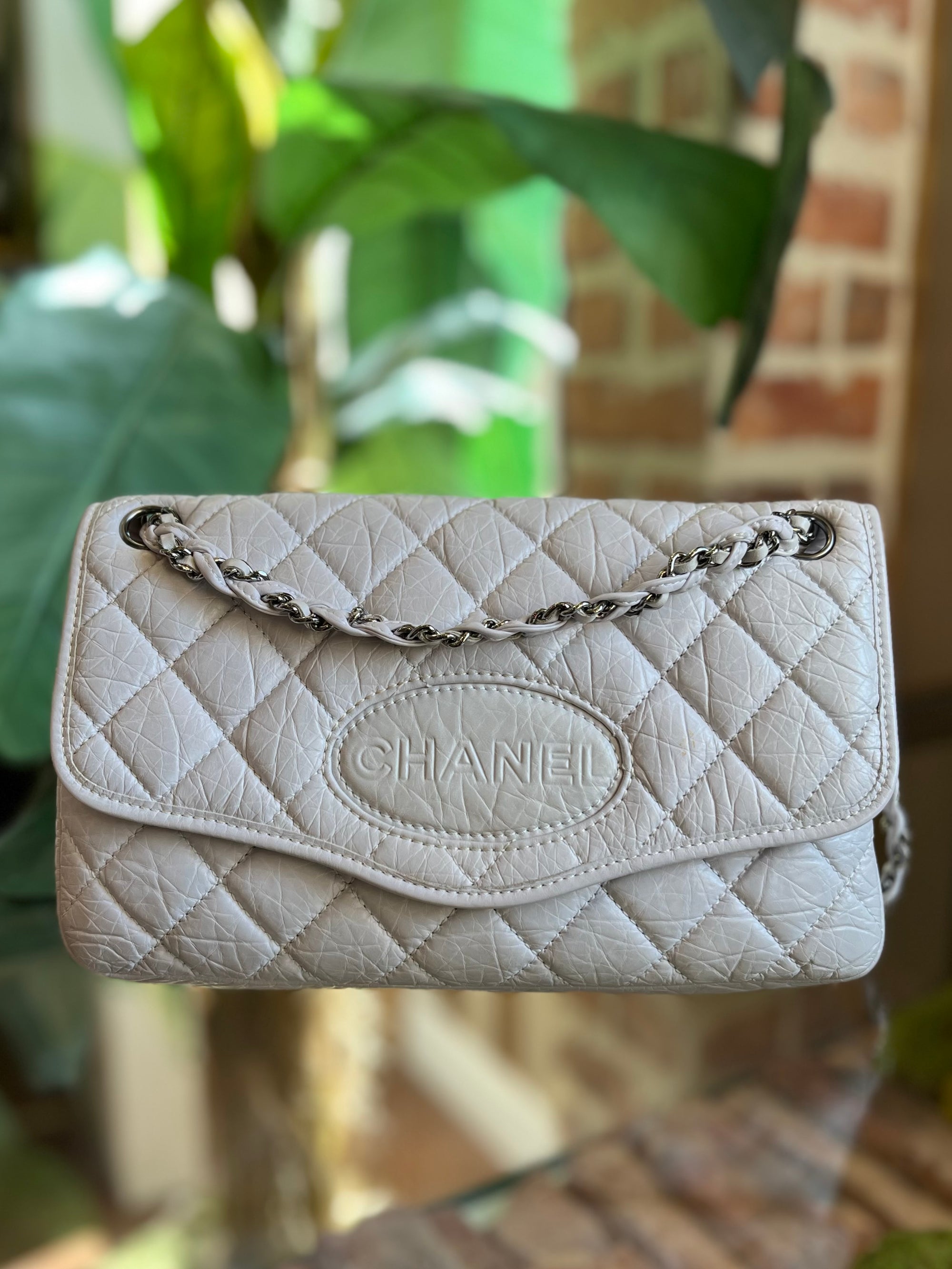 CHANEL White Quilted Leather Logo Flap Bag TS3145