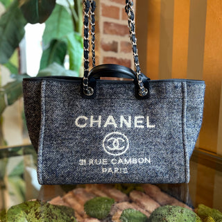 CHANEL Deauville Medium Blue Mixed Fibers Tote Bag