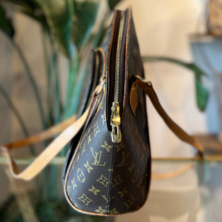 LOUIS VUITTON Monogram Ellipse GM