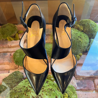 CHRISTIAN LOUBOUTIN Sharpeta Black Leather Pumps SZ 38 (US 8)