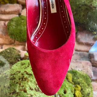 MANOLO Red Suede Heel SZ 38 (US 8)