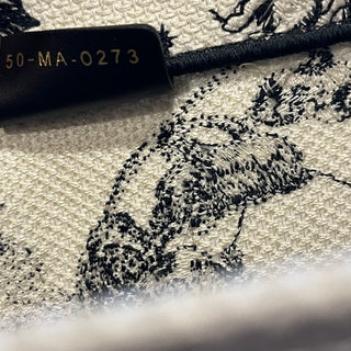 DIOR Book Tote White Black Dior Zodiac Embroidery Tote
