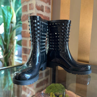 VALENTINO Black Rockstud Rainboot SZ 39 (US 9)