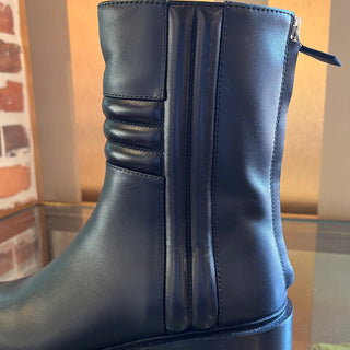 HERMES Black Leather Calfskin Harper Boots SZ 37 (US 7)