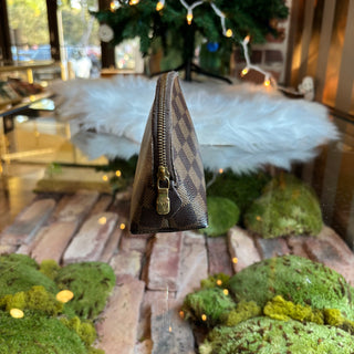 LOUIS VUITTON Vintage Damier Ebene Cosmetic Pochette