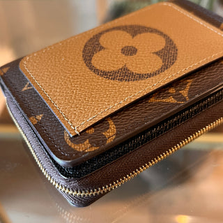 LOUIS VUITTON Lou Reversible Monogram Wallet