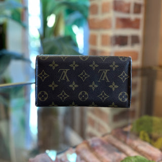 LOUIS VUITTON Sarah Brown Monogram Canvas Vintage Wallet