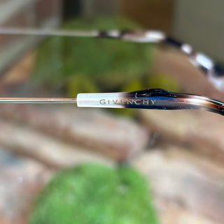 GIVENCHY GV7057/S Sunglasses