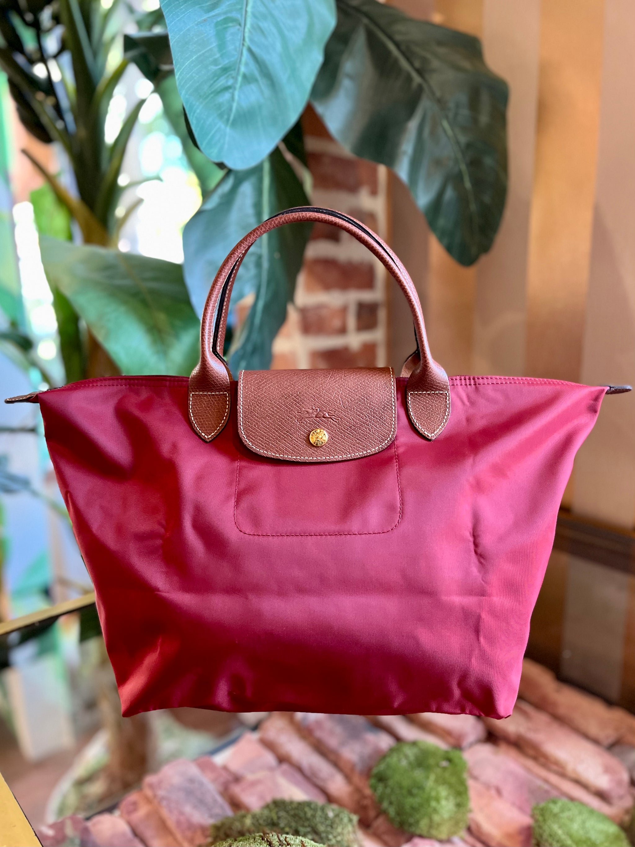 What's In My Work Bag  Longchamp Le Pliage Tote (large) 