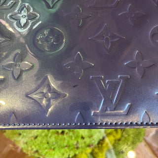 LOUIS VUITTON Lexington Purple Monogram Pochette