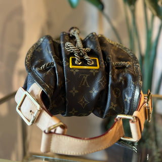 LOUIS VUITTON Limited Edition Monogram Kalahari PM