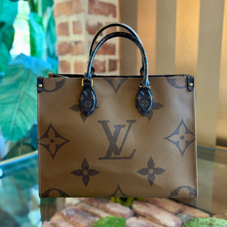 LOUIS VUITTON Onthego Reverse Monogram MM