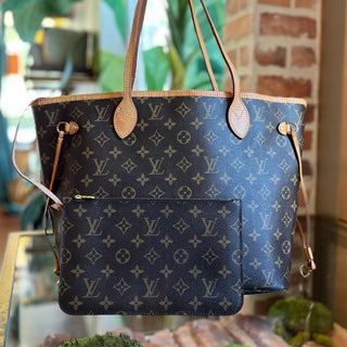 LOUIS VUITTON Neverfull MM Brown Monogram Canvas Tote