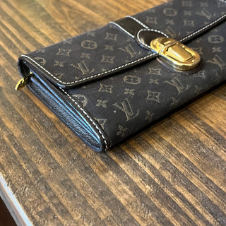 LOUIS VUITTON Sarah Fusain Monogram Idylle Canvas Wallet
