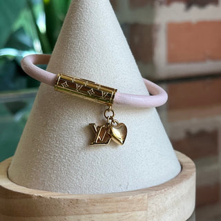 LOUIS VUITTON LV Push Heart Pink Leather Bracelet