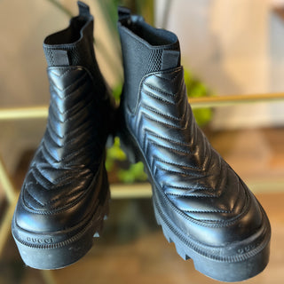 GUCCI GG Canvas Canvas Chelsea Boots SZ 37