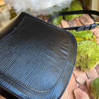 LOUIS VUITTON Saint Cloud GM Black Epi Leather Shoulder Bag