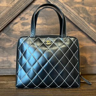 CHANEL Surpiqué Wild Stitch Black Calfskin Leather Tote