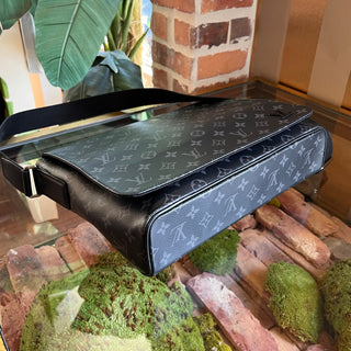 LOUIS VUITTON District MM Black Monogram Eclipse Canvas Crossbody Bag