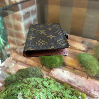 LOUIS VUITTON Mini Snap Wallet/ Agenda