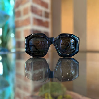 VERSACE MOD. 4424U GB1/87 Black Acetate Oversized Sunglasses