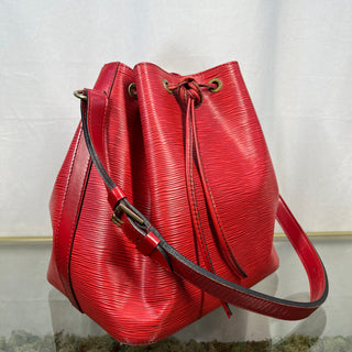 LOUIS VUITTON Petit Noe Epi Castillan Red Bucket Bag