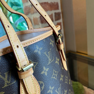 LOUIS VUITTON Petit Brown Monogram Canvas Bucket Bag