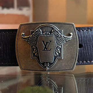 LOUIS VUITTON Utah Ecusson Dark Brown Leather Belt SZ 110/44