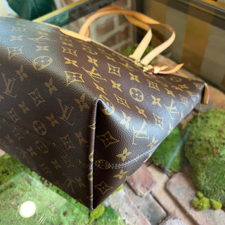 LOUIS VUITTON Iena MM Brown Monogram Canvas Tote