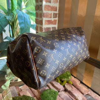 LOUIS VUITTON Speedy 35 Brown Monogram Canvas Satchel Bag