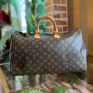 LOUIS VUITTON Speedy 40 Brown Monogram Canvas Vintage Satchel Bag
