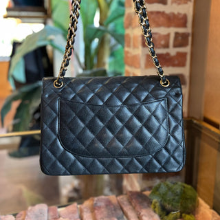 CHANEL Jumbo Double Flap Black Caviar Quilted Leather Shoulder Bag ADI1191