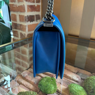 CHANEL Medium Chevron Boy Bag