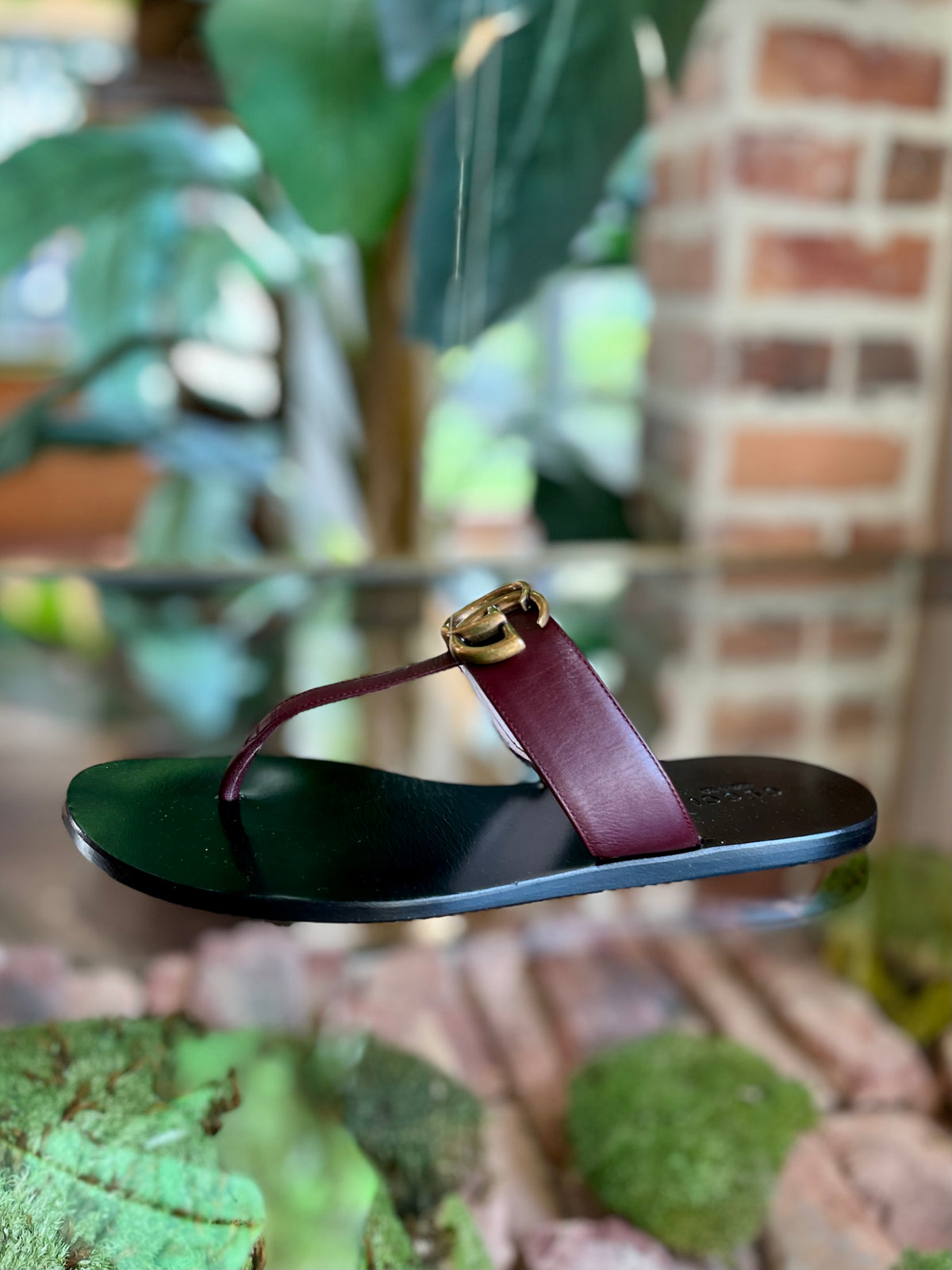 GUCCI Maroon Marmont “running” Thong Sandals SZ 37