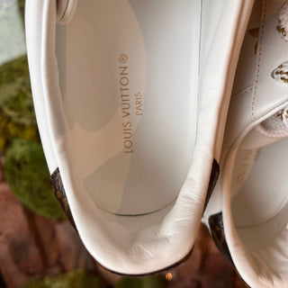 LOUIS VUITTON Time Out Calfskin Monogram Debossed Sneakers 38.5(835US)