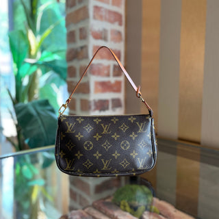 LOUIS VUITTON Pochette Accessories Vintage Brown Monogram Canvas Shoulder Bag