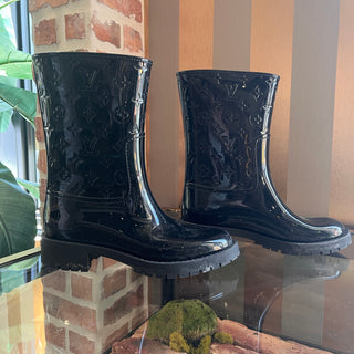 LOUIS VUITTON Black LV Monogram Rubber Rain Boots SZ 39 (US 9)