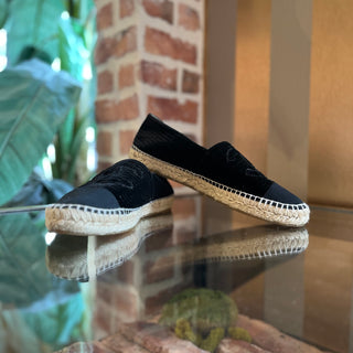 CHANEL CC Black Velvet Grosgrain Espadrilles SZ 41 (US 11)