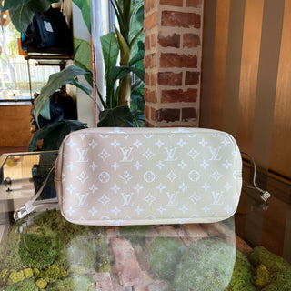LOUIS VUITTON Neverfull MM Sunset Kaki Spring in the City Monogram Canvas Tote