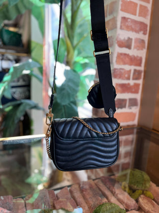 LOUIS VUITTON New Wave Multi-Pochette Black Quilted Leather Crossbody