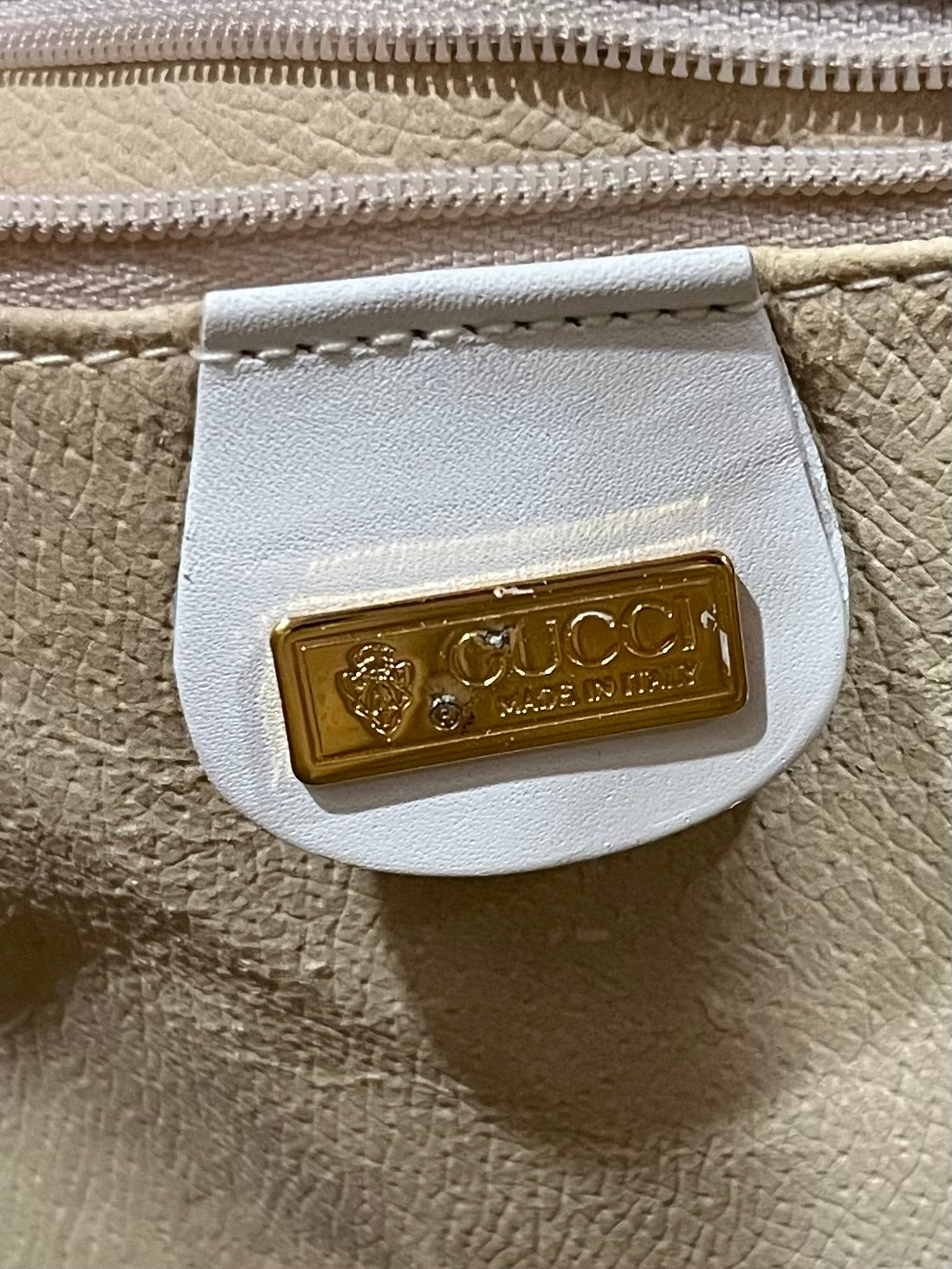 Gucci White Flora Canvas Vintage Tote Bag w/Key Holder Set