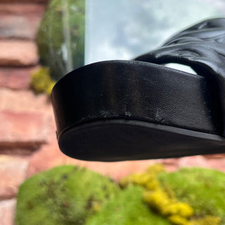 LOUIS VUITTON Emprinte Monogram Puffer Black Leather Slides SZ 37.5 (US 7.5)