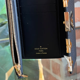 LOUIS VUITTON Capucines Compact Black Taurillon Leather Wallet